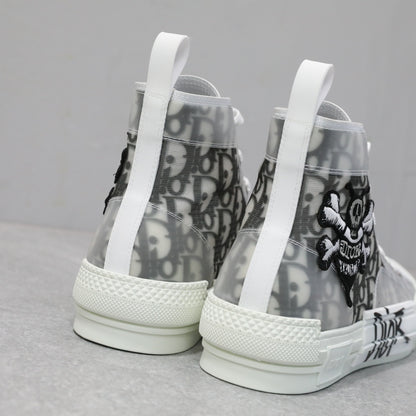 Designer Sneakers Shoes – Lifestyle Sneakers, Latest Sneakers
