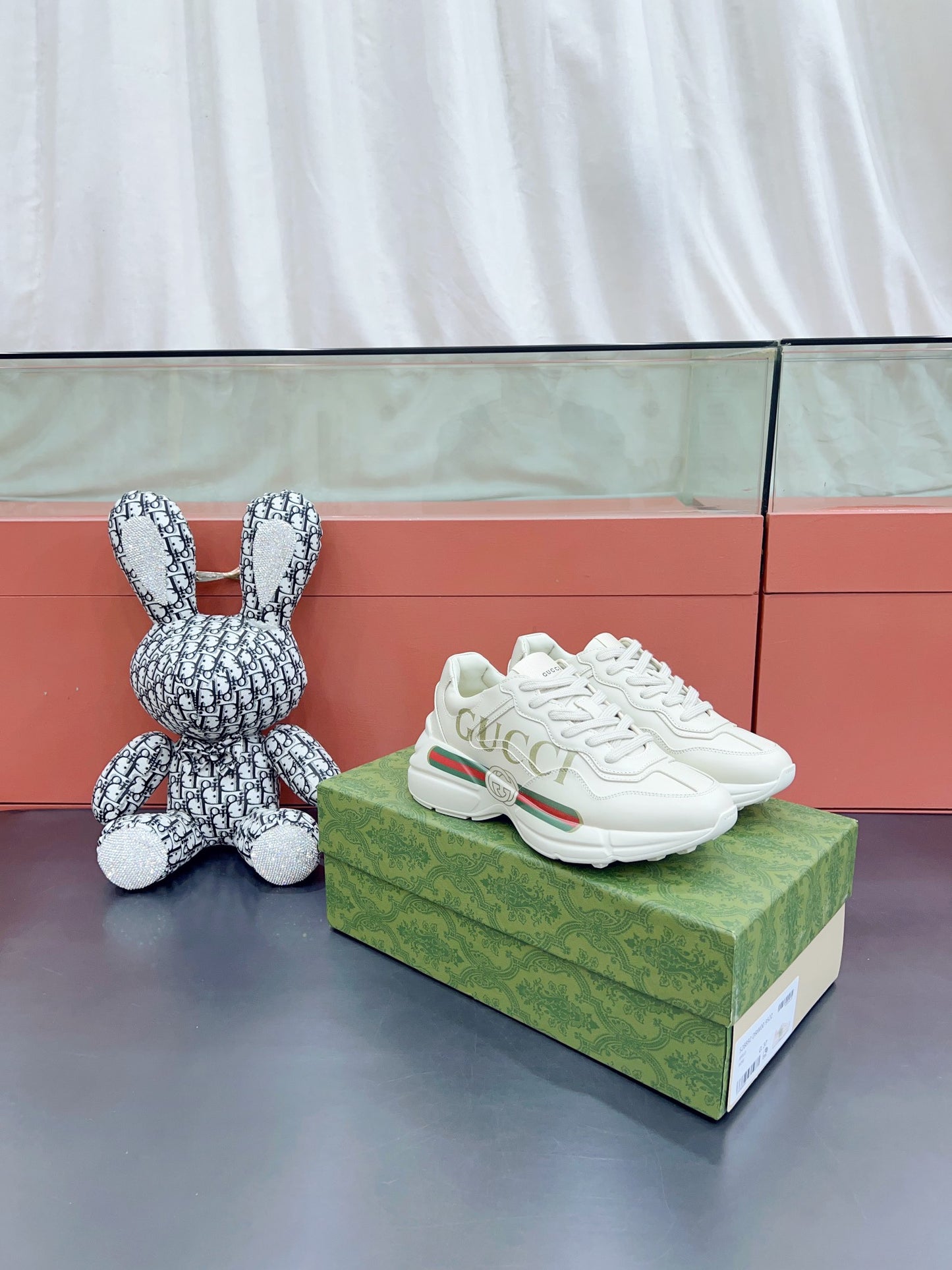 Designer Sneakers Shoes – Lifestyle Sneakers, Latest Sneakers