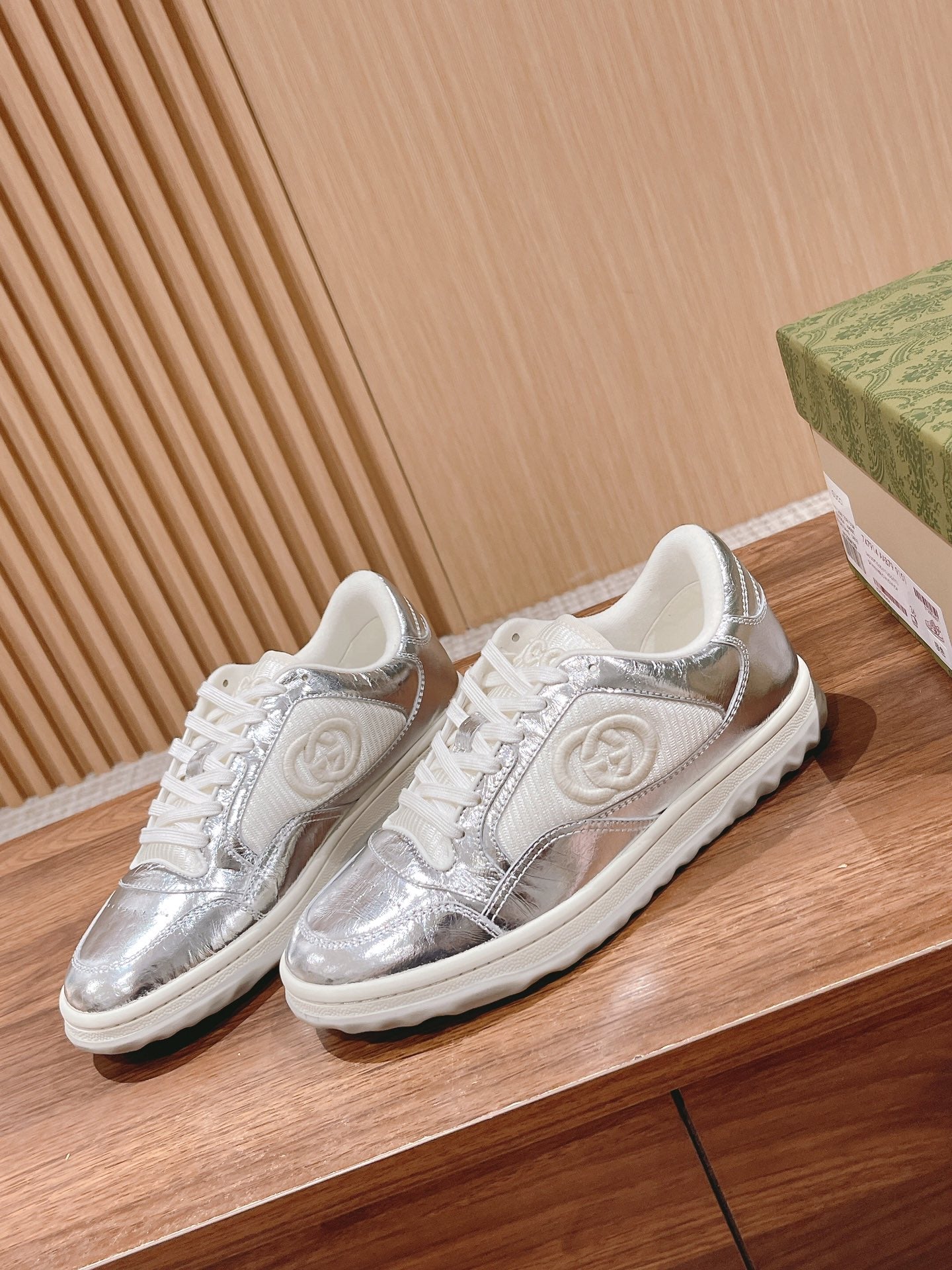 Designer Sneakers Shoes – Lifestyle Sneakers, Latest Sneakers