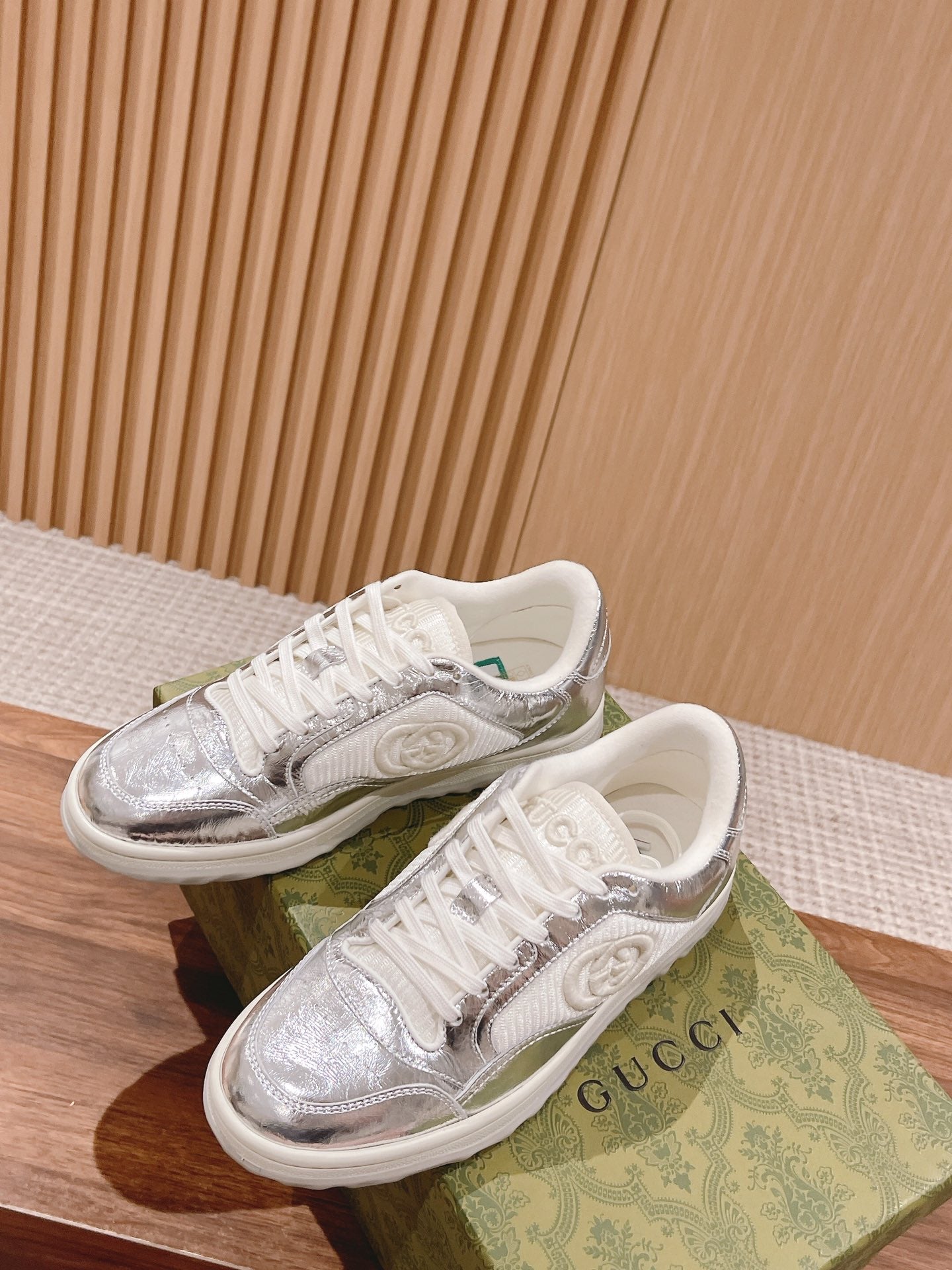 Designer Sneakers Shoes – Lifestyle Sneakers, Latest Sneakers