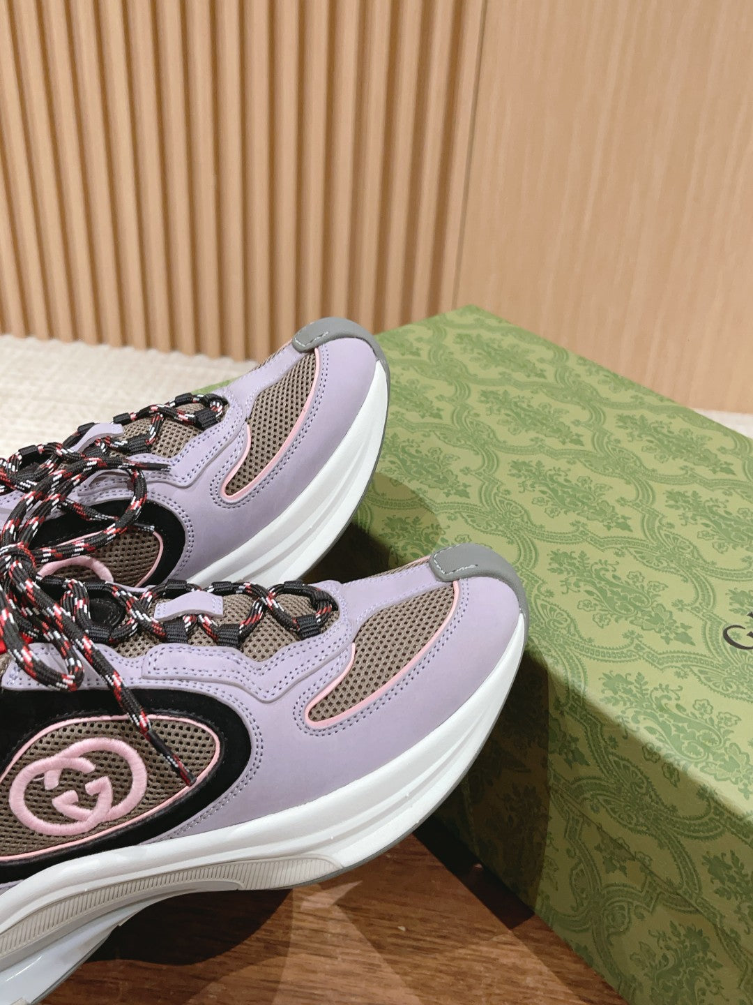 Designer Sneakers Shoes – Lifestyle Sneakers, Latest Sneakers