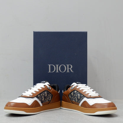 Designer Sneakers Shoes – Lifestyle Sneakers, Latest Sneakers