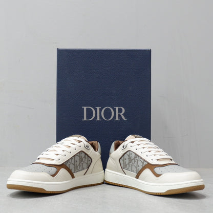 Designer Sneakers Shoes – Lifestyle Sneakers, Latest Sneakers