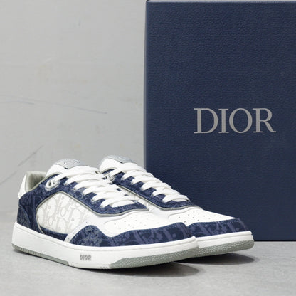 Designer Sneakers Shoes – Lifestyle Sneakers, Latest Sneakers