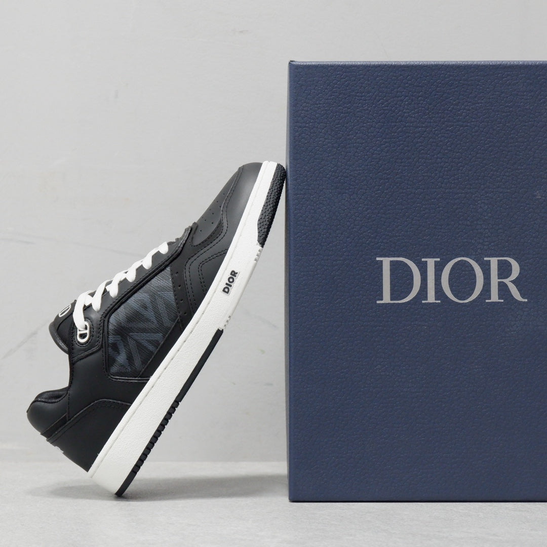 Designer Sneakers Shoes – Lifestyle Sneakers, Latest Sneakers