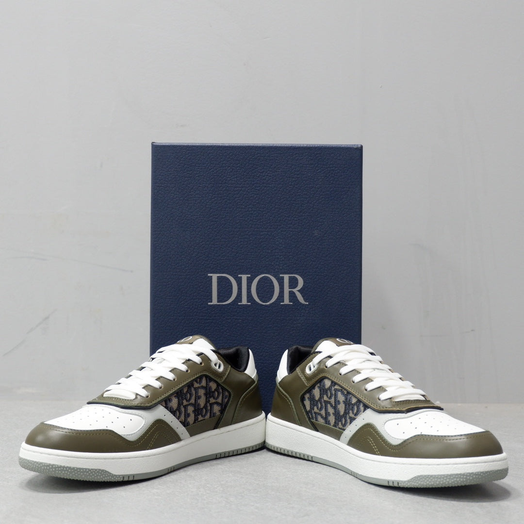 Designer Sneakers Shoes – Lifestyle Sneakers, Latest Sneakers