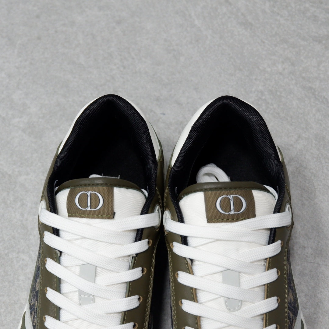 Designer Sneakers Shoes – Lifestyle Sneakers, Latest Sneakers
