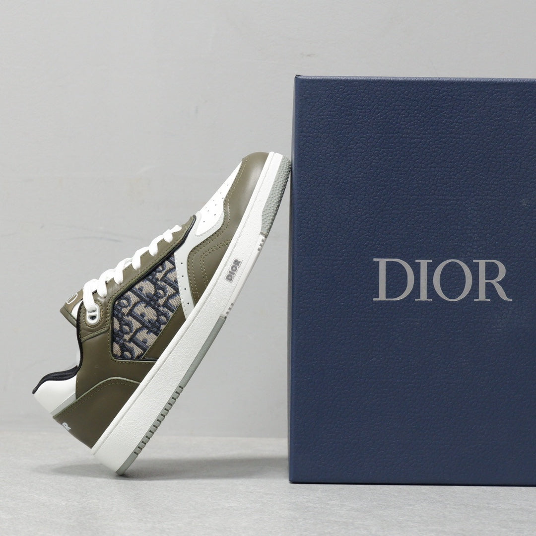 Designer Sneakers Shoes – Lifestyle Sneakers, Latest Sneakers