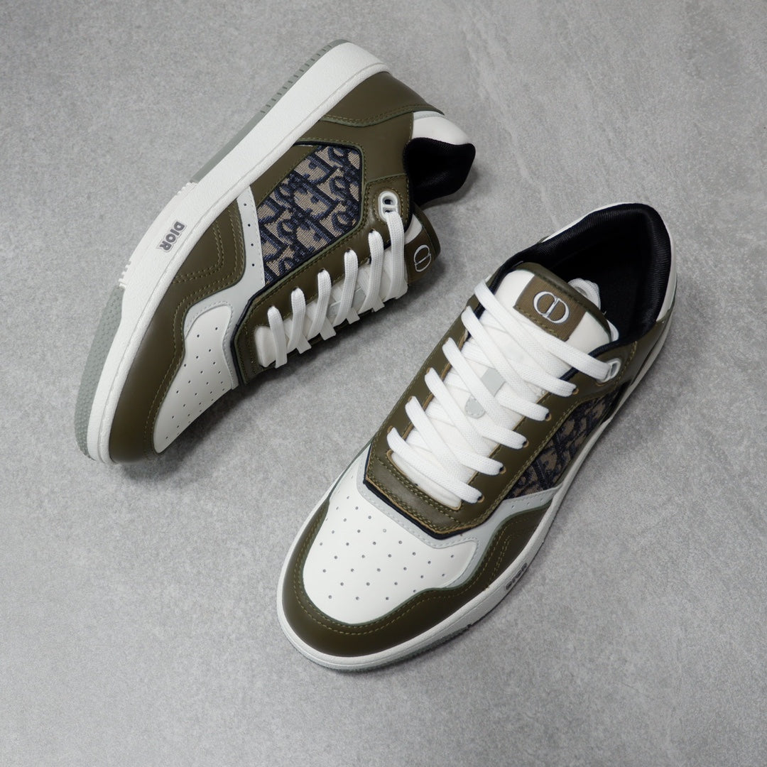 Designer Sneakers Shoes – Lifestyle Sneakers, Latest Sneakers