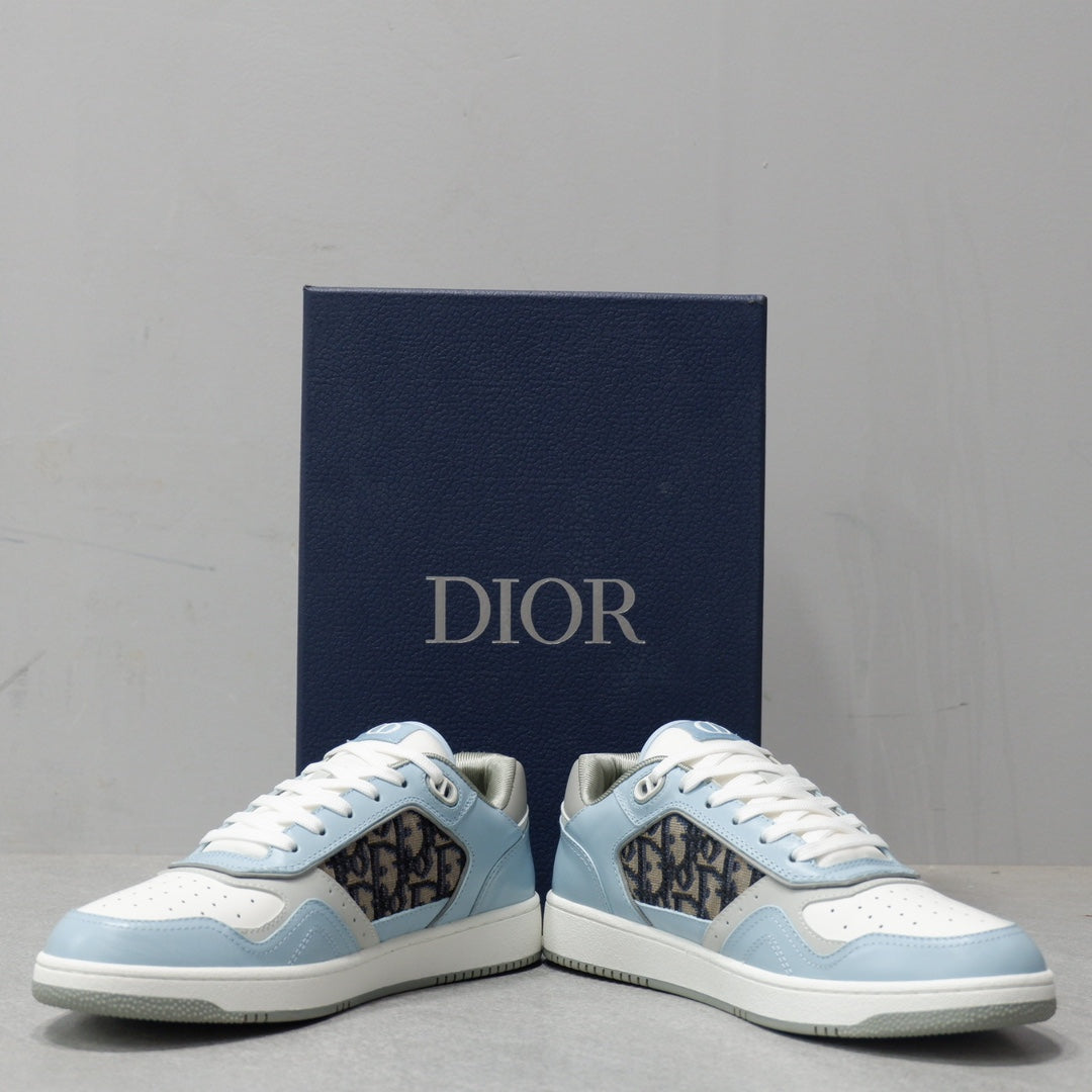 Designer Sneakers Shoes – Lifestyle Sneakers, Latest Sneakers