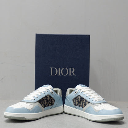 Designer Sneakers Shoes – Lifestyle Sneakers, Latest Sneakers