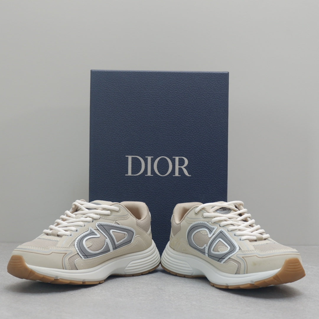 Designer Sneakers Shoes – Lifestyle Sneakers, Latest Sneakers