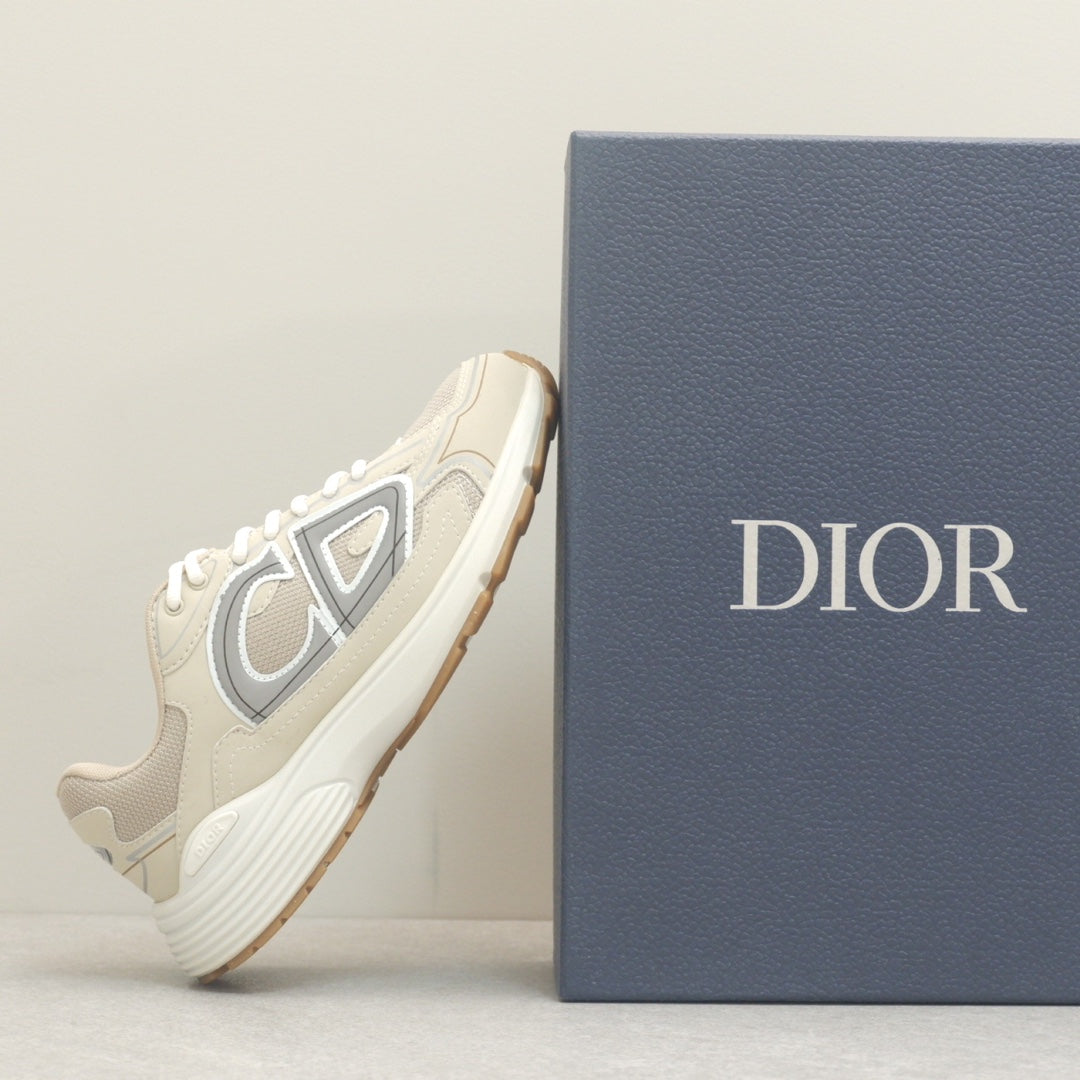Designer Sneakers Shoes – Lifestyle Sneakers, Latest Sneakers