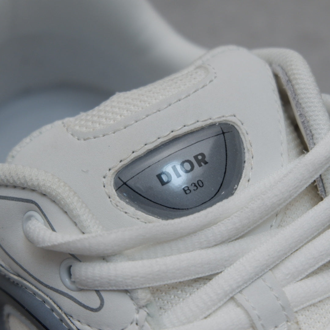 Designer Sneakers Shoes – Lifestyle Sneakers, Latest Sneakers