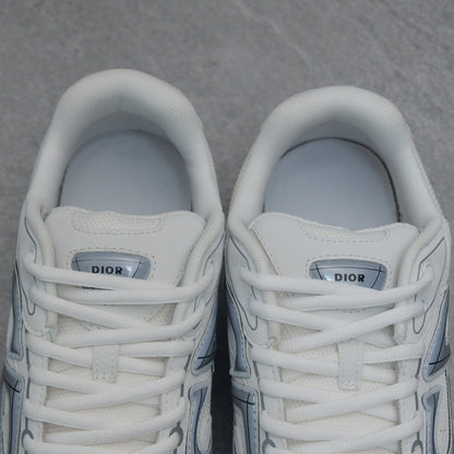 Designer Sneakers Shoes – Lifestyle Sneakers, Latest Sneakers