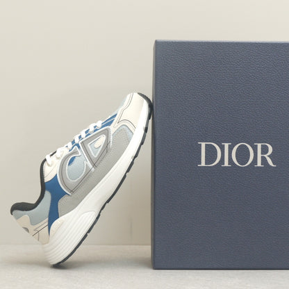 Designer Sneakers Shoes – Lifestyle Sneakers, Latest Sneakers