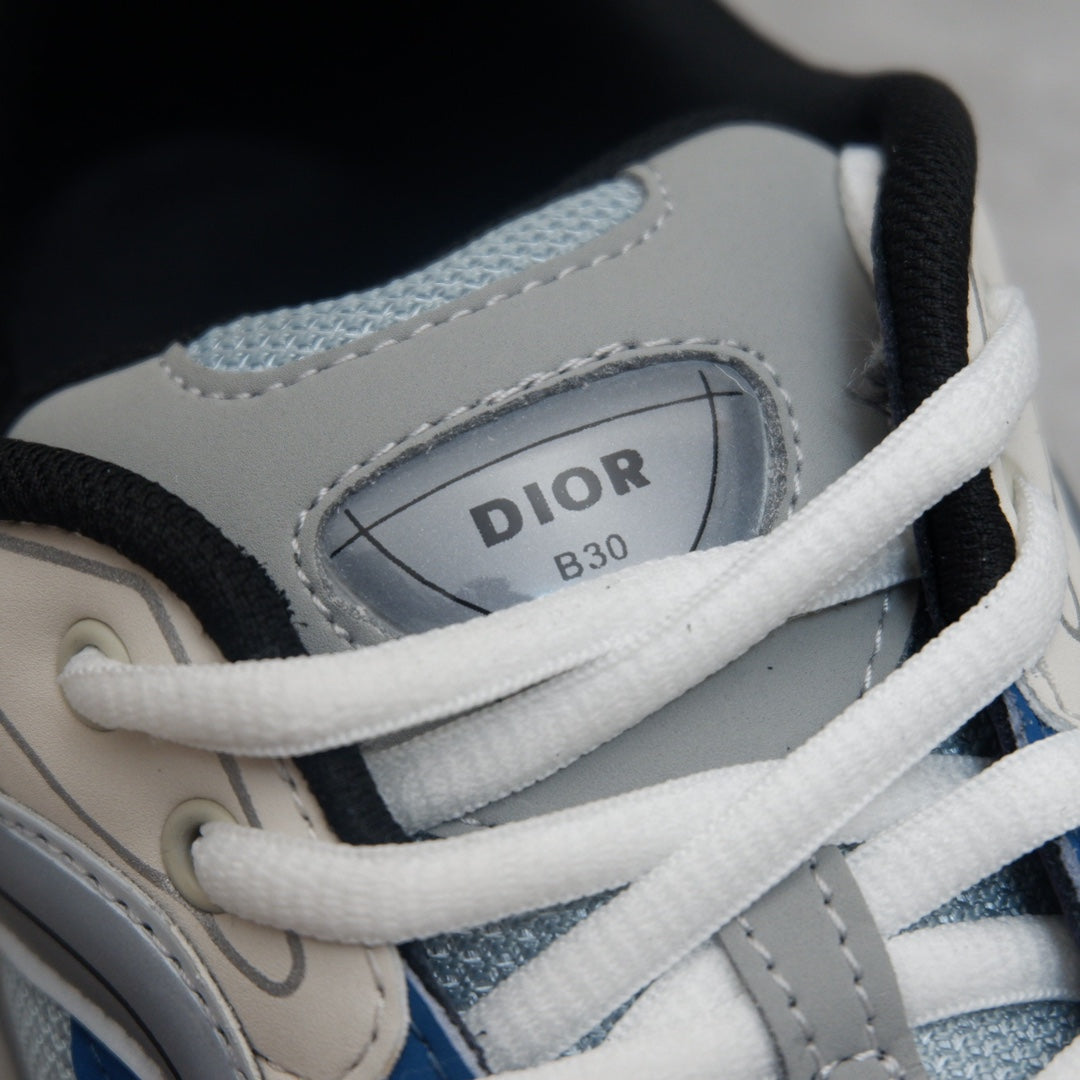 Designer Sneakers Shoes – Lifestyle Sneakers, Latest Sneakers