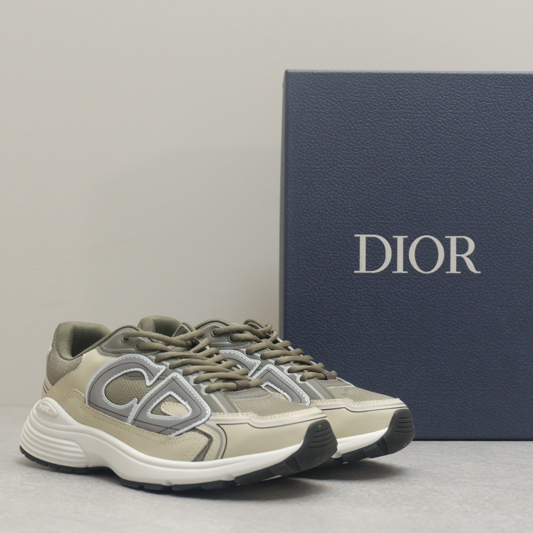 Designer Sneakers Shoes – Lifestyle Sneakers, Latest Sneakers