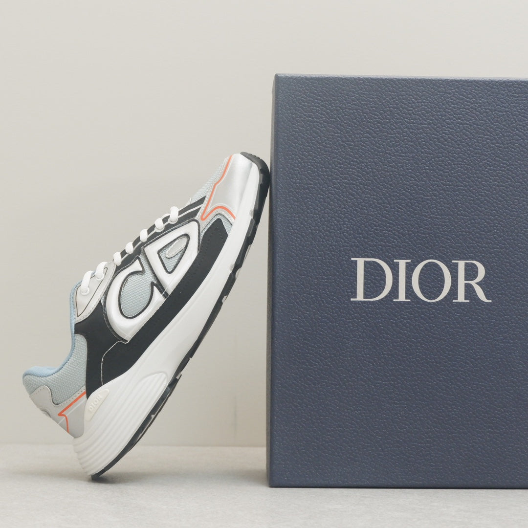Designer Sneakers Shoes – Lifestyle Sneakers, Latest Sneakers