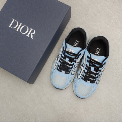 Designer Sneakers Shoes – Lifestyle Sneakers, Latest Sneakers