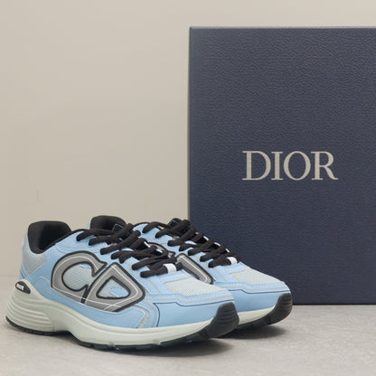 Designer Sneakers Shoes – Lifestyle Sneakers, Latest Sneakers