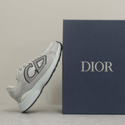 Designer Sneakers Shoes – Lifestyle Sneakers, Latest Sneakers