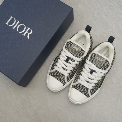Designer Sneakers Shoes – Lifestyle Sneakers, Latest Sneakers