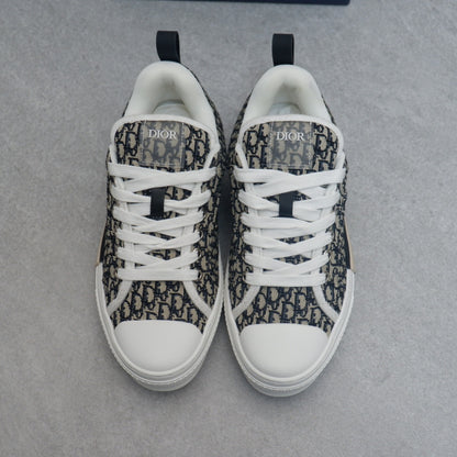 Designer Sneakers Shoes – Lifestyle Sneakers, Latest Sneakers