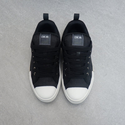 Designer Sneakers Shoes – Lifestyle Sneakers, Latest Sneakers
