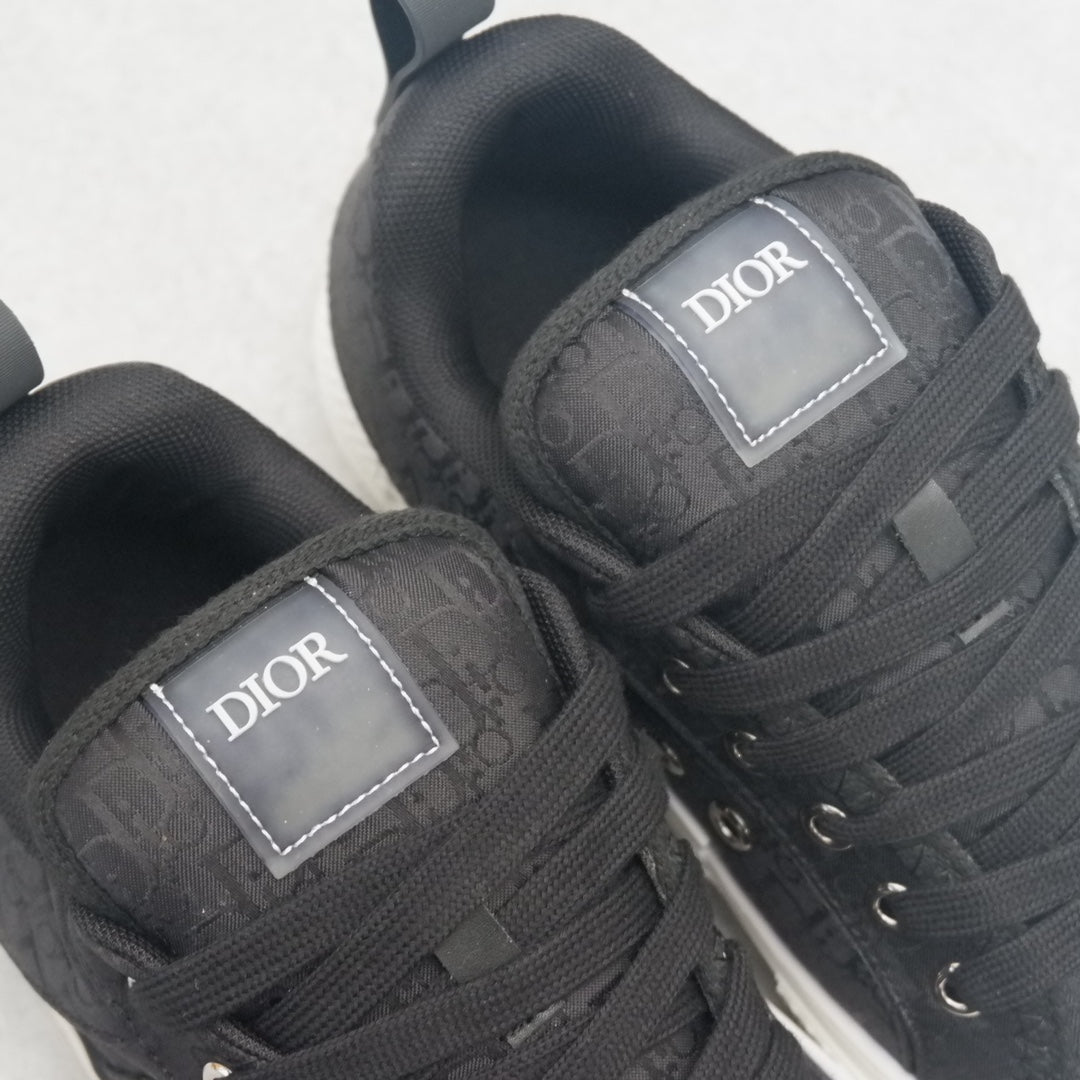 Designer Sneakers Shoes – Lifestyle Sneakers, Latest Sneakers