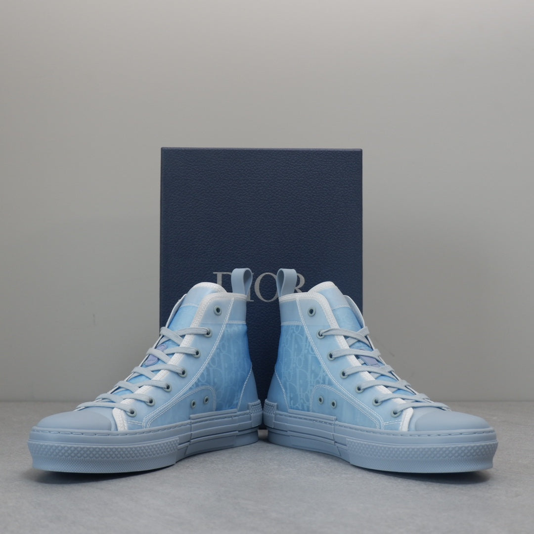 Designer Sneakers Shoes – Lifestyle Sneakers, Latest Sneakers