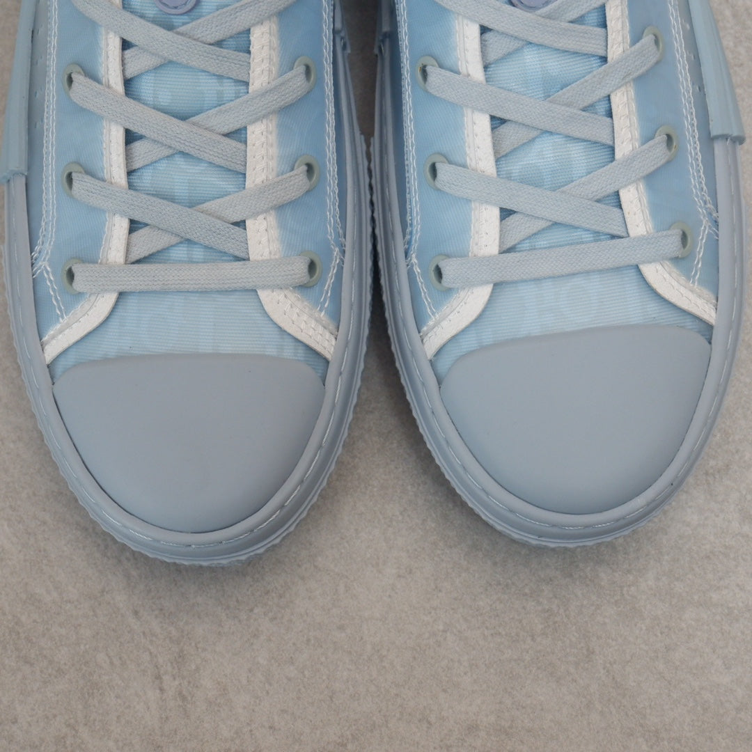 Designer Sneakers Shoes – Lifestyle Sneakers, Latest Sneakers