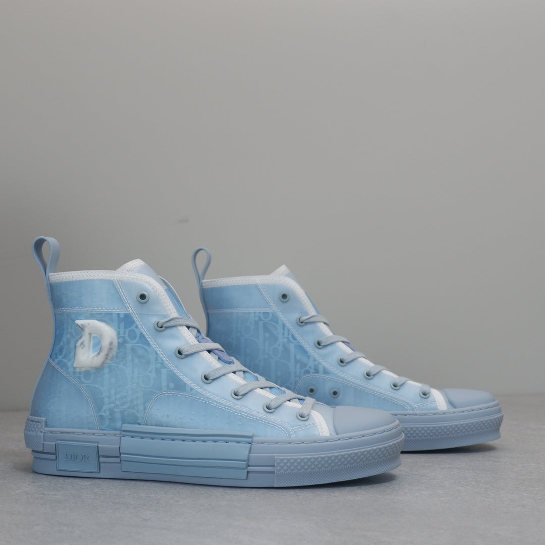 Designer Sneakers Shoes – Lifestyle Sneakers, Latest Sneakers
