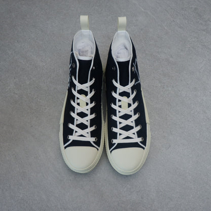 Designer Sneakers Shoes – Lifestyle Sneakers, Latest Sneakers