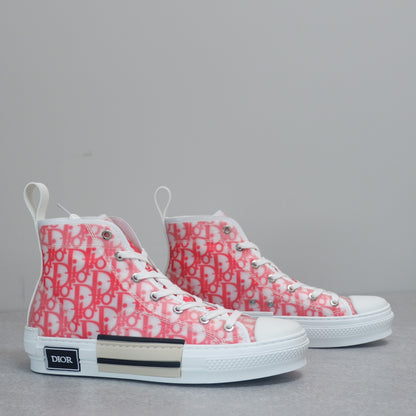 Designer Sneakers Shoes – Lifestyle Sneakers, Latest Sneakers