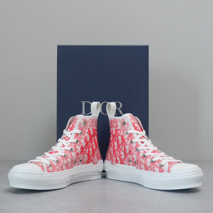 Designer Sneakers Shoes – Lifestyle Sneakers, Latest Sneakers