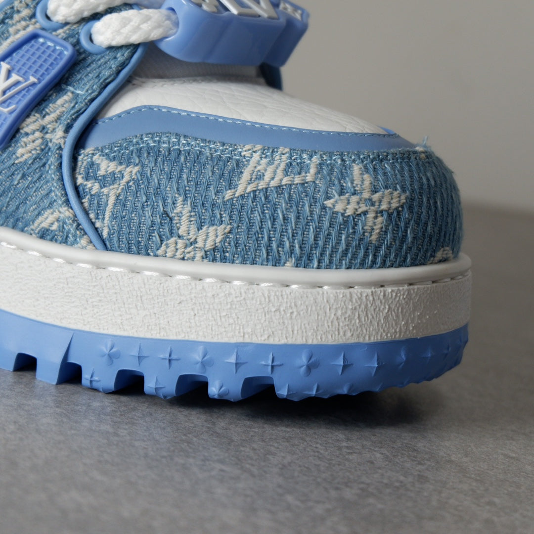 Designer Sneakers Shoes – Lifestyle Sneakers, Latest Sneakers