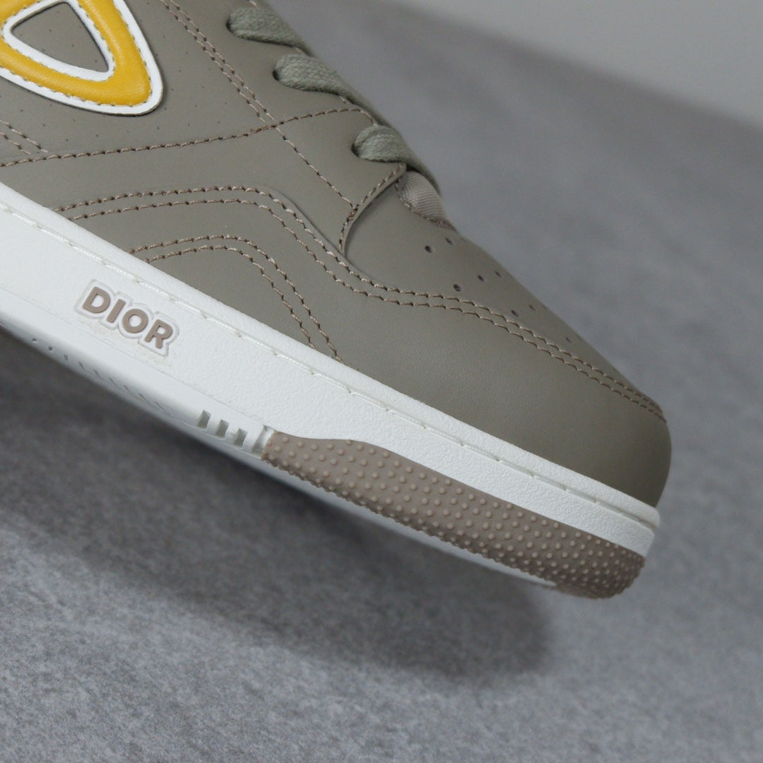 Designer Sneakers Shoes – Lifestyle Sneakers, Latest Sneakers