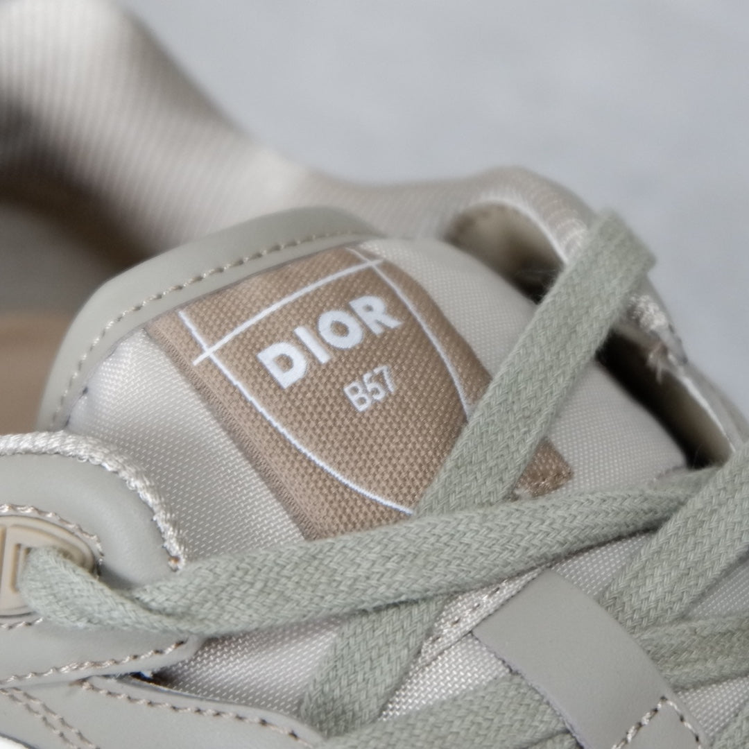 Designer Sneakers Shoes – Lifestyle Sneakers, Latest Sneakers
