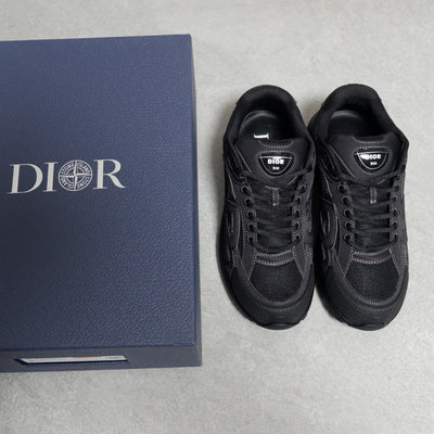 Designer Sneakers Shoes – Lifestyle Sneakers, Latest Sneakers