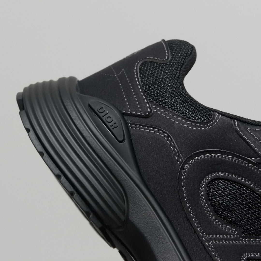 Designer Sneakers Shoes – Lifestyle Sneakers, Latest Sneakers