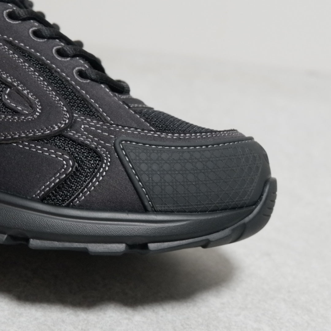 Designer Sneakers Shoes – Lifestyle Sneakers, Latest Sneakers