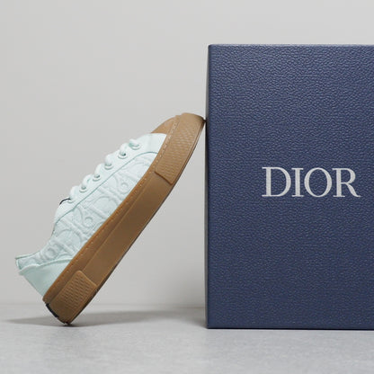 Designer Sneakers Shoes – Lifestyle Sneakers, Latest Sneakers