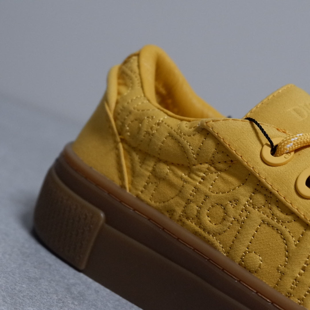 Designer Sneakers Shoes – Lifestyle Sneakers, Latest Sneakers
