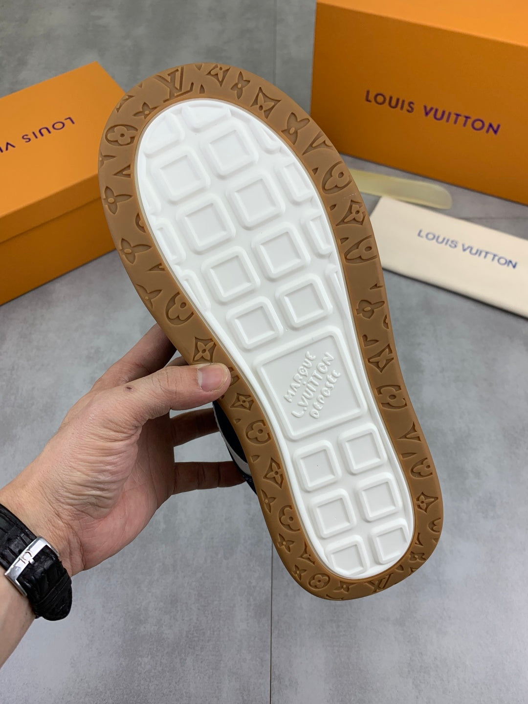 Designer Sneakers Shoes – Sneakers Shoes, Lifestyle Latest Sneakers, Men’s Casual Shoes