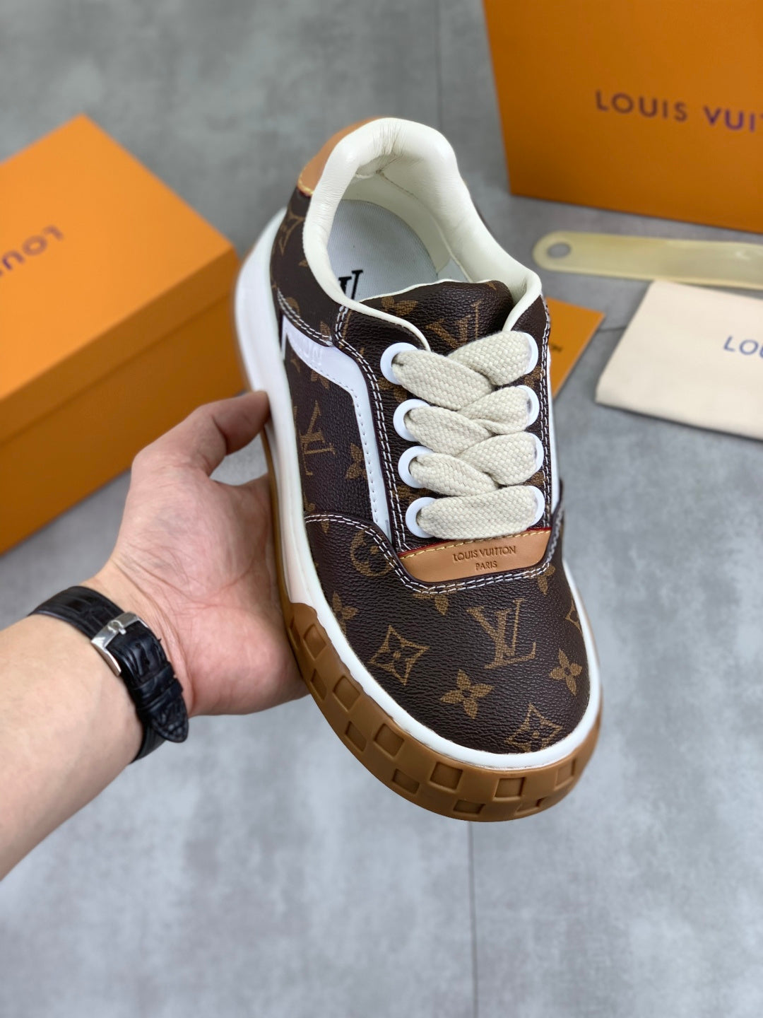 Designer Sneakers Shoes – Sneakers Shoes, Lifestyle Latest Sneakers, Men’s Casual Shoes