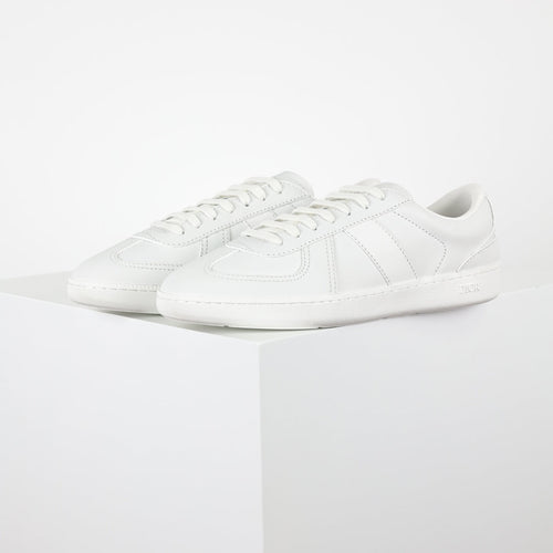 Designer Sneakers Shoes – Lifestyle Sneakers, Latest Sneakers