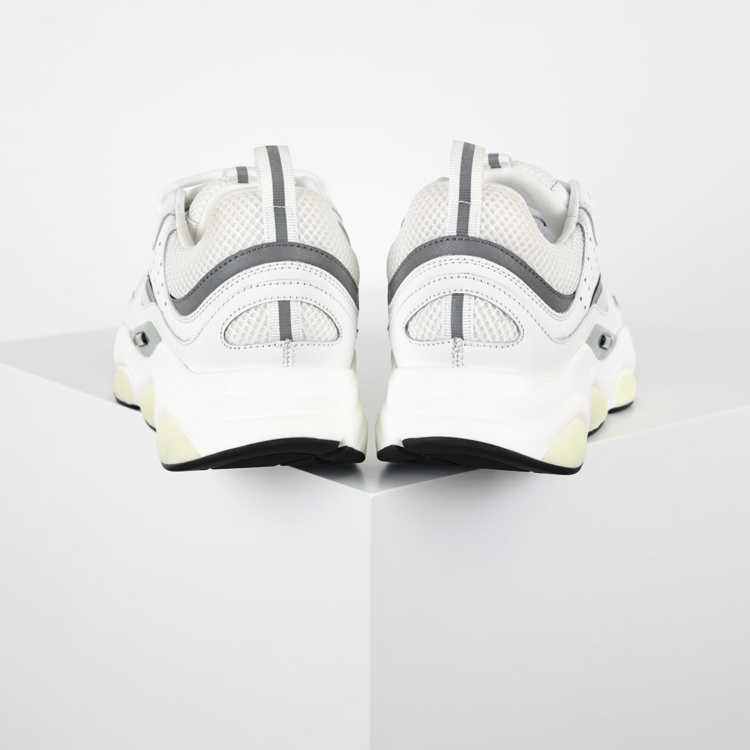 Designer Sneakers Shoes – Lifestyle Sneakers, Latest Sneakers