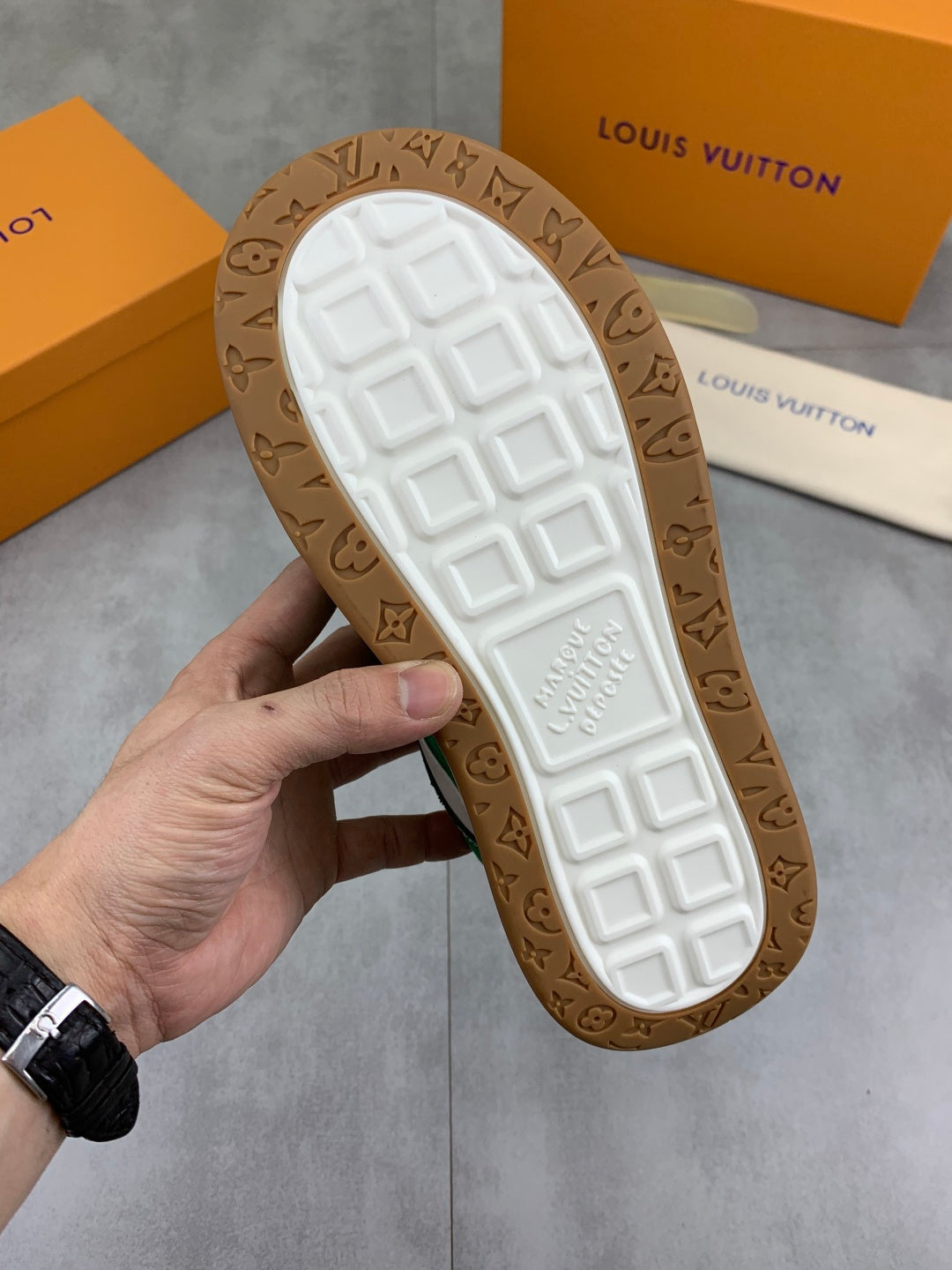 Designer Sneakers Shoes – Sneakers Shoes, Lifestyle Running Shoes, Latest Sneaker
