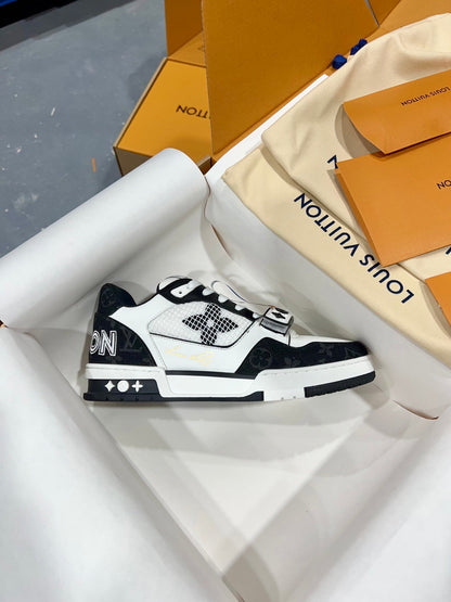 Designer Sneakers Shoes – Sneakers Shoes, Lifestyle Running Shoes, Latest Sneaker